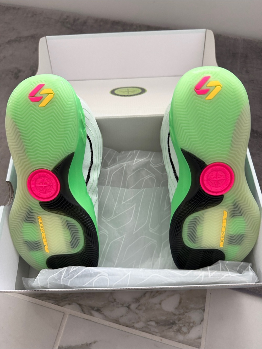 Jordan Women’s Mint Green Sneakers with Pink and Yellow Highlights - Picture 3 of 5
